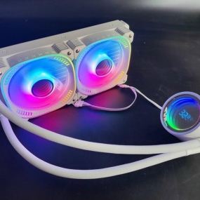 Tản nước COOLMOON 240 hiển thị nhiệt độ màu Trắng